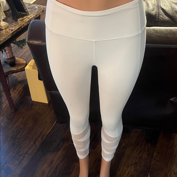 Athleta Pants - Athleta White Leggings